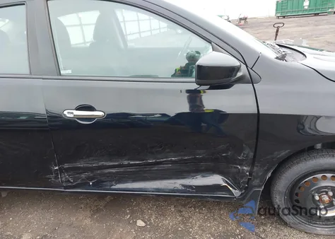 2017 Nissan Versa 1.6 Sv z USA, uszkodzony, nr VIN 3N1CN7AP9HL844929